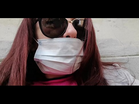 ❤️ Nicoletta krijt wraak op har buorman en plas yn syn garaazje (Special Covid19 Italian Quarantine) ❤❌ Seksfideo by wy ❌❤